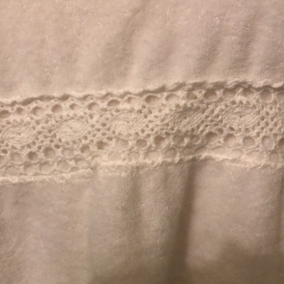 Terry cloth crochet detail dress - Picture 4 of 6